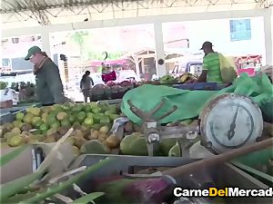 Carne Del Mercado - super-naughty plow with a super-hot Colombian teenager